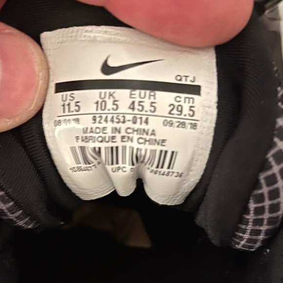 Nike Air VaporMax Plus ‘Megatron’ - Picture 7 of 7